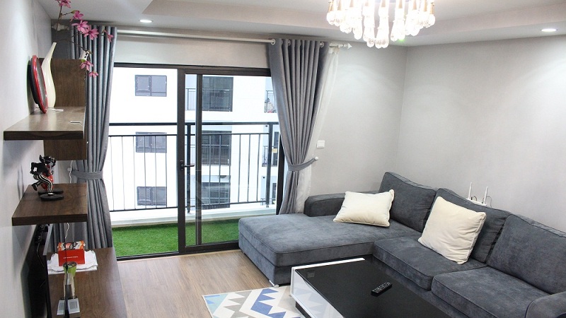 Phòng khách của căn hộ 107m2 Hateco Hoàng Mai được cư dân bố trí tinh tế