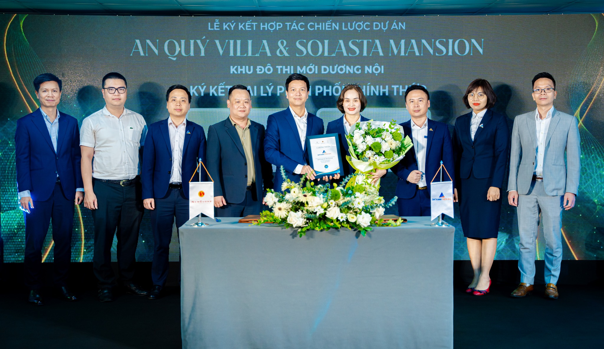 Đất Xanh Miền Bắc phân phối chính thức An Quý Villa và Solasta Mansion tại KĐT mới Dương Nội