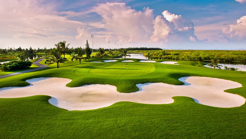 Sân golf đẳng cấp quốc tế BRG Ruby Tree Golf Resort với 10 năm hoạt động