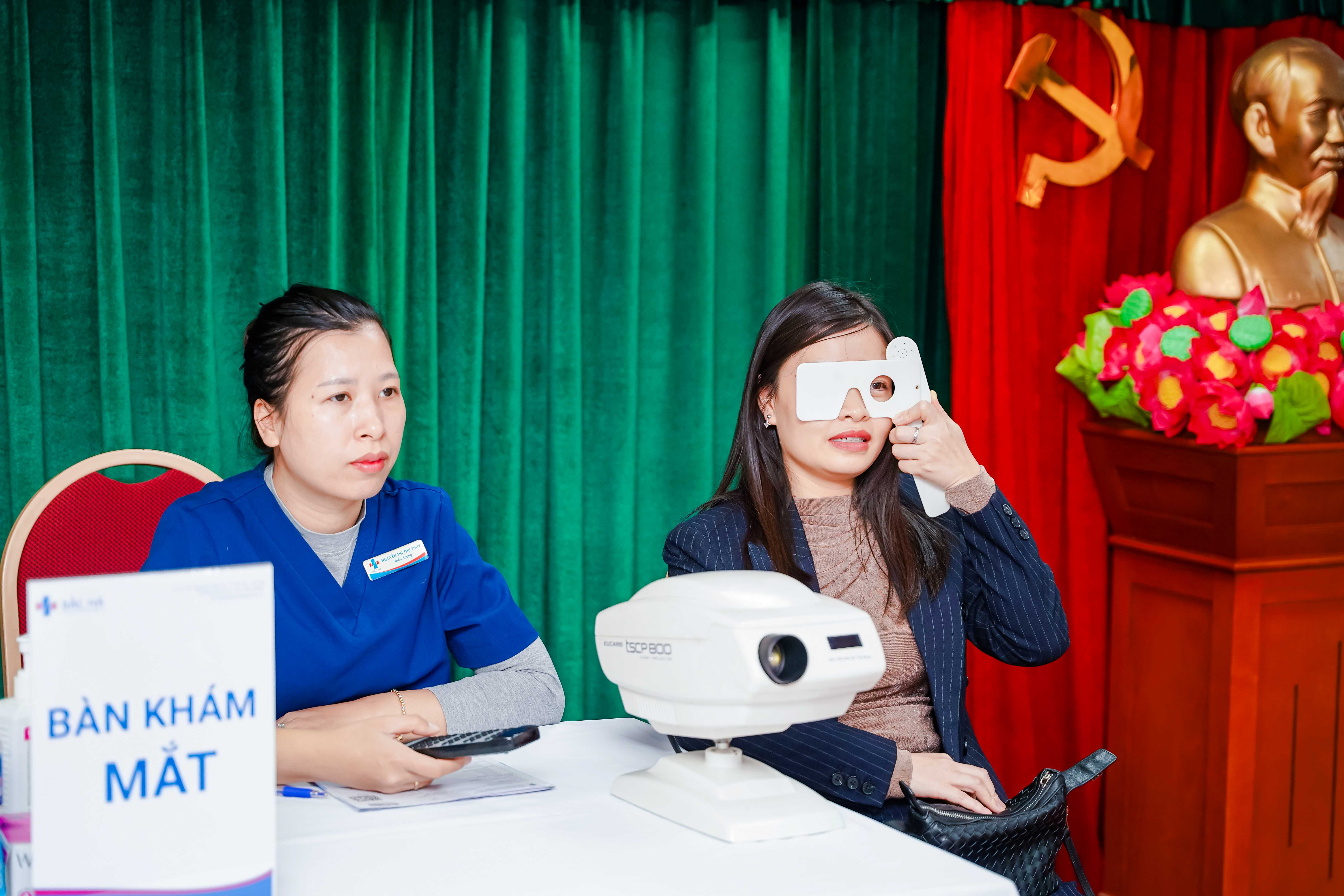 Đất Xanh Miền Bắc tổ chức khám sức khỏe 3