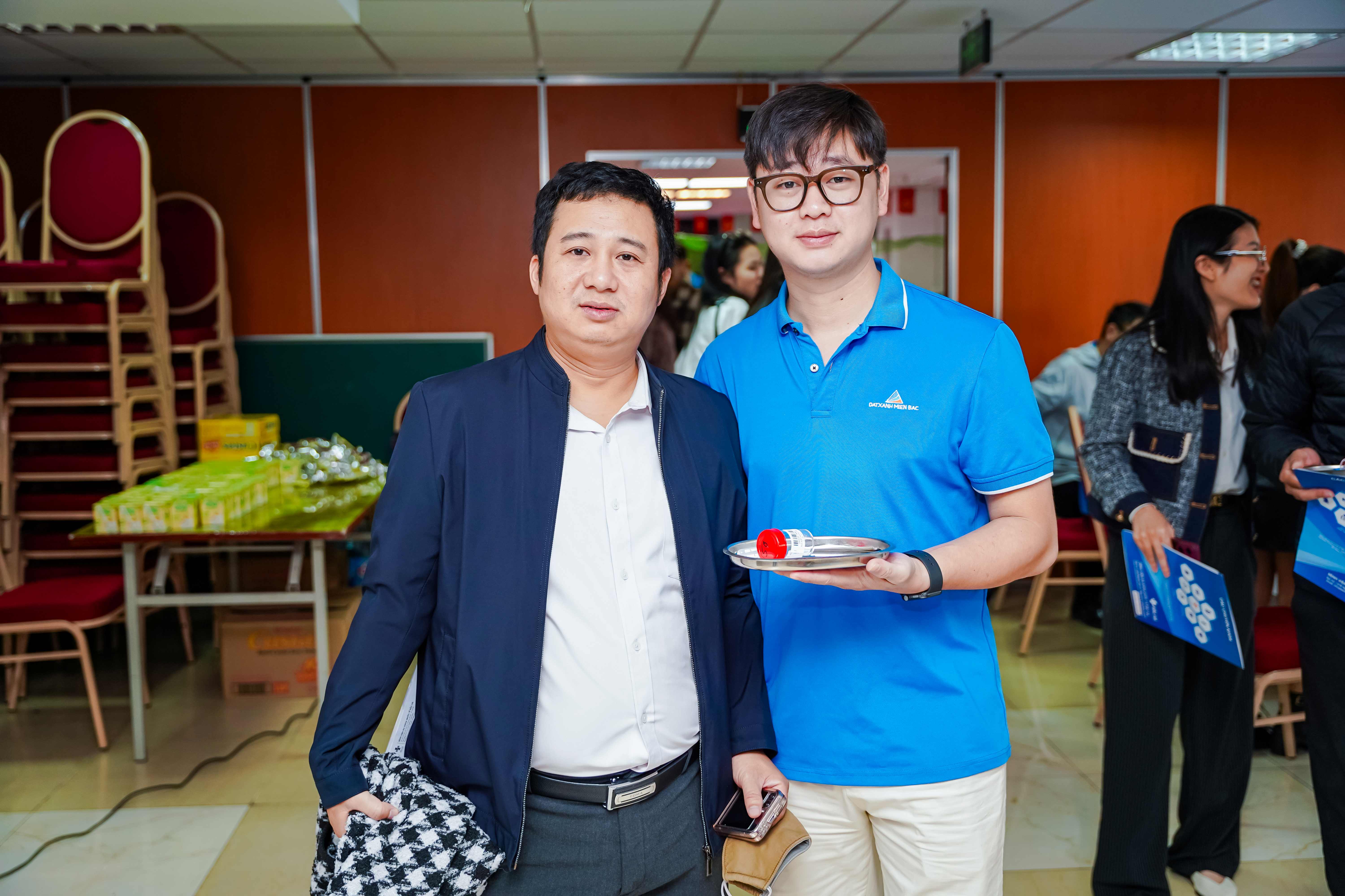 Đất Xanh Miền Bắc tổ chức khám sức khỏe 4