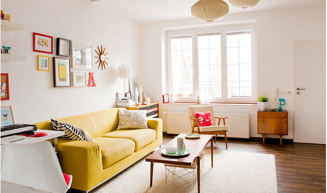 Những mẫu ghế sofa màu sắc giúp làm mới phòng khách